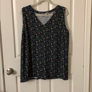 LOFT Size 20 Flowered sleeveless blouse